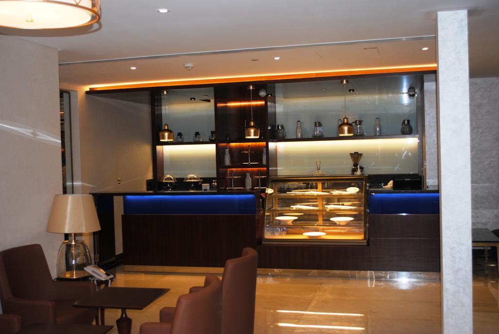 Raviz Center Point Hotel Dubai Exterior foto