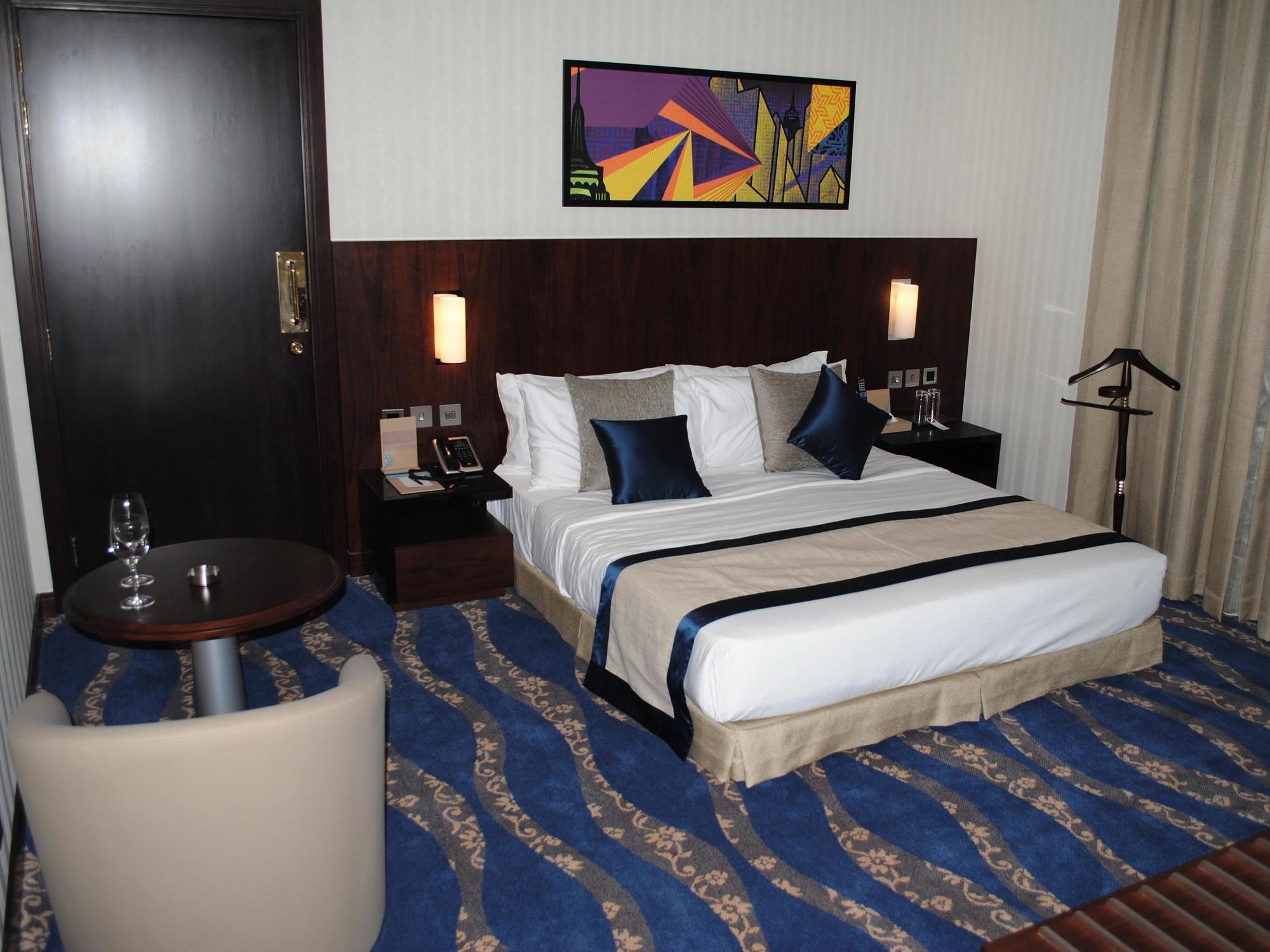 Raviz Center Point Hotel Dubai Exterior foto