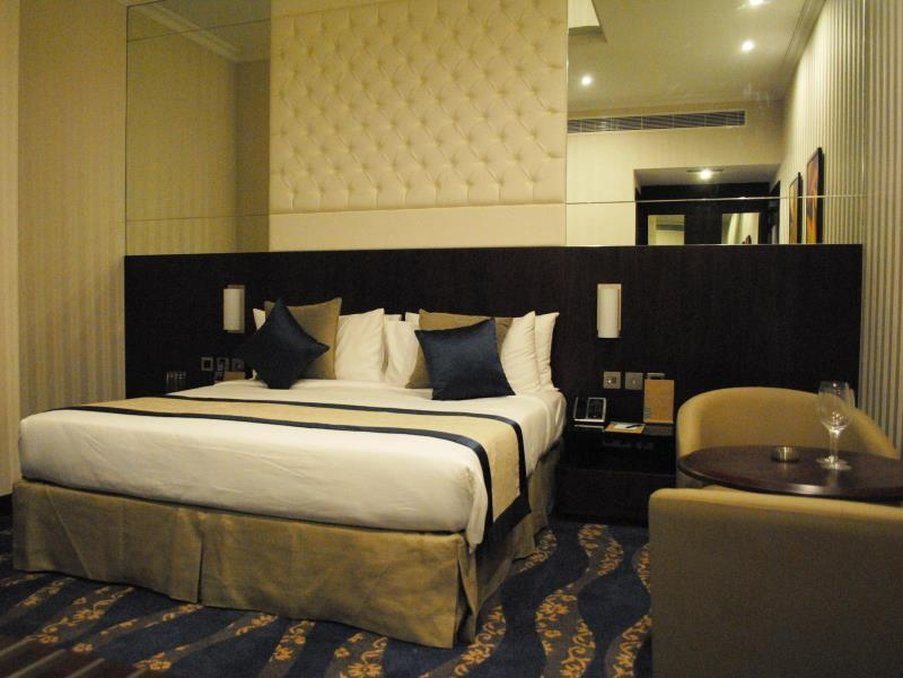 Raviz Center Point Hotel Dubai Exterior foto